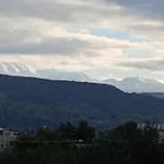 Πλήρως Ανακαινισμένη Μονοκατοικία.